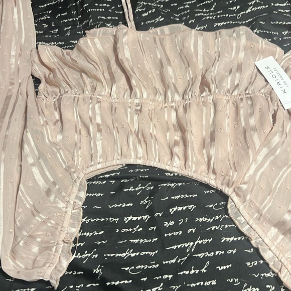 Kirious LA cropped peasant style top, small. NWT, a tan with sparkle - Picture 8 of 12